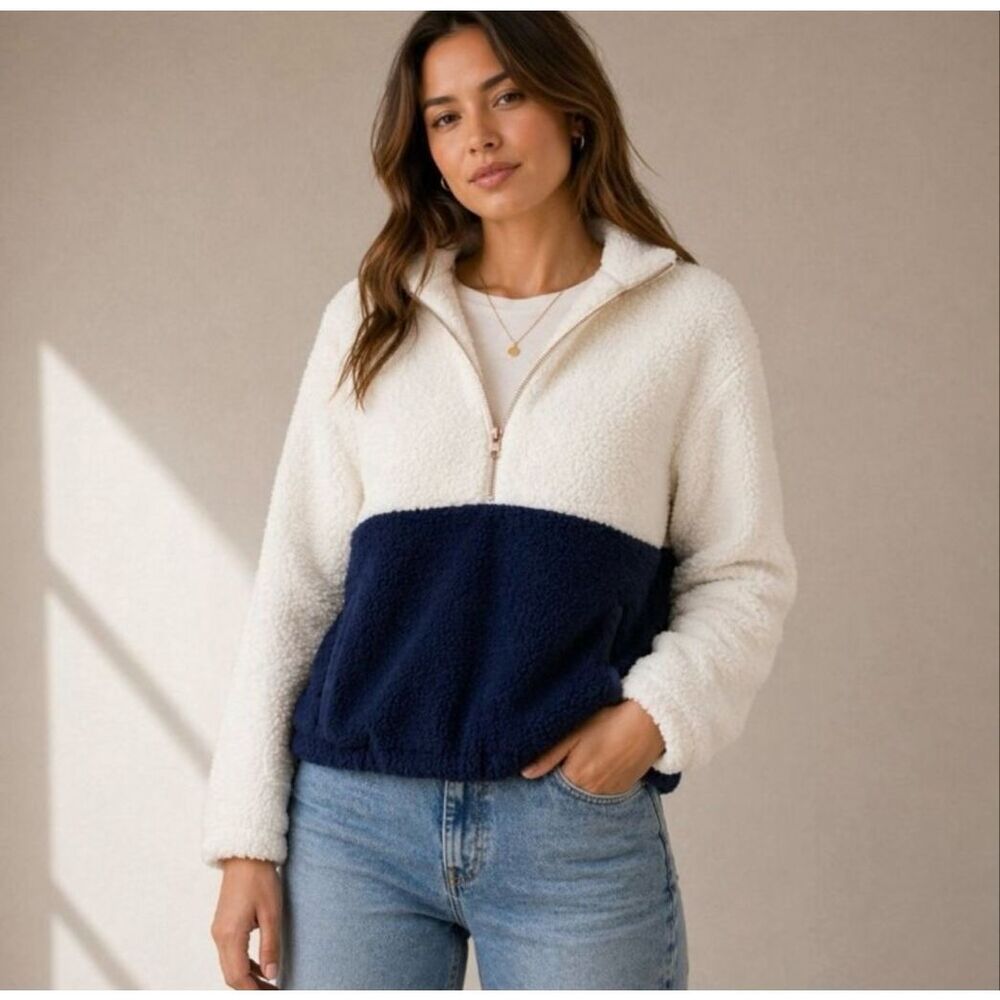 Evereve Sherpa Fleece Quarter Zip Pullover Hoodie Cream Navy Size Large